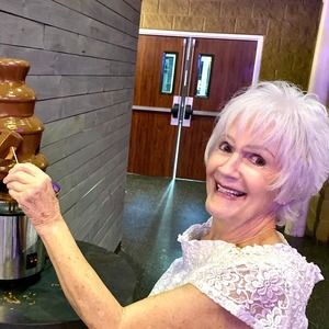 Meet your Posher, Carole